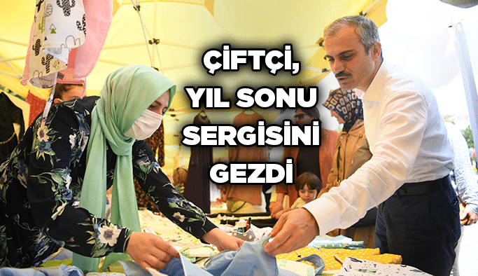Çiftçi, yıl sonu sergisini gezdi