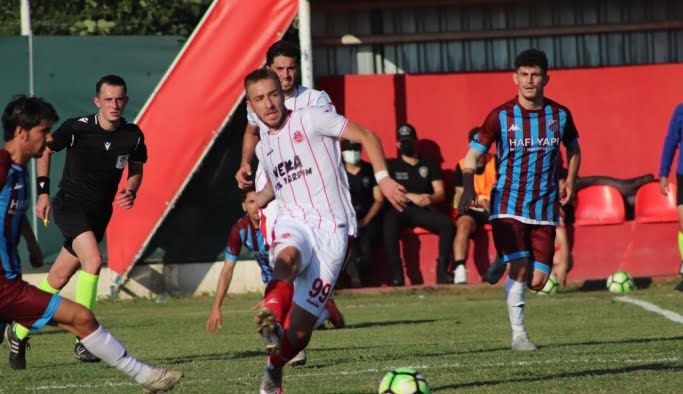 Kullar 2’de iki yaptı 1-0