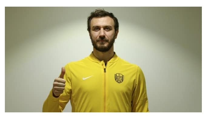 Kaleye Korcan Çelikay geliyor