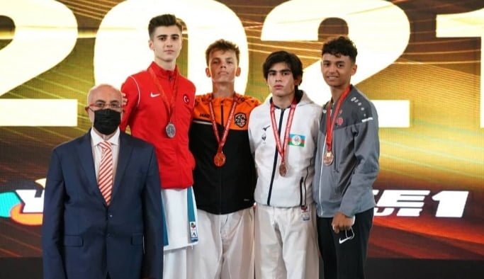 Genç karatecilerden önemli başarı