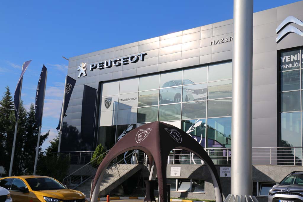 Peugeot 308 Nazer’de Görücüye çıktı Peugeot 308 Nazer’de Görücüye çıktı