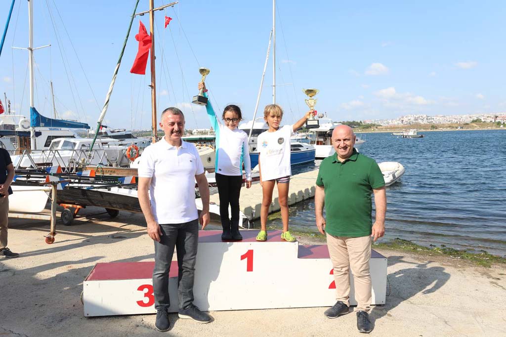 <strong>Büyükakın: “Kocaeli su sporlarının merkezi olmaya aday bir şehirdir”</strong> <strong>Büyükakın: “Kocaeli su sporlarının merkezi olmaya aday bir şehirdir”</strong>
