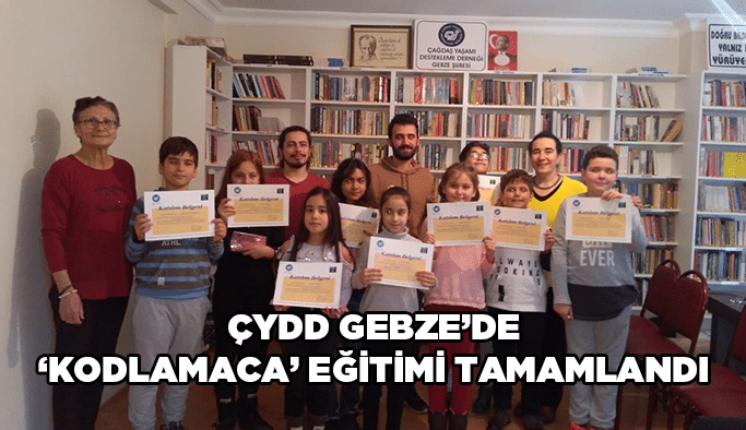 ÇYDD Gebze’de ‘’Kodlamaca’’ eğitimi tamamlandı