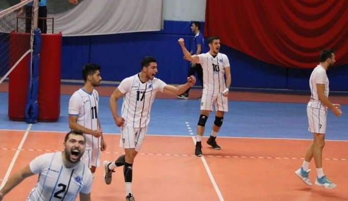 Voleybolda liderliği geri aldık