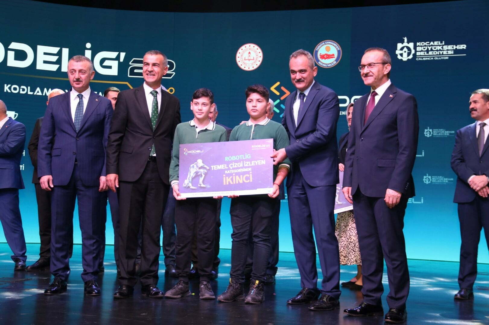Cumhuriyet’in 99. yılında 99 Kodlama Atölyesi Cumhuriyet’in 99. yılında 99 Kodlama Atölyesi