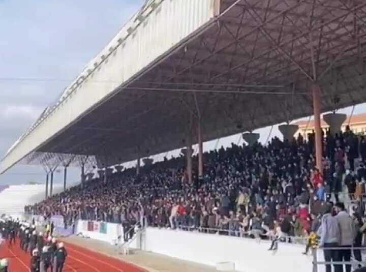 Menekşeye Seyircisiz 2 Maç Menekşeye Seyircisiz 2 Maç