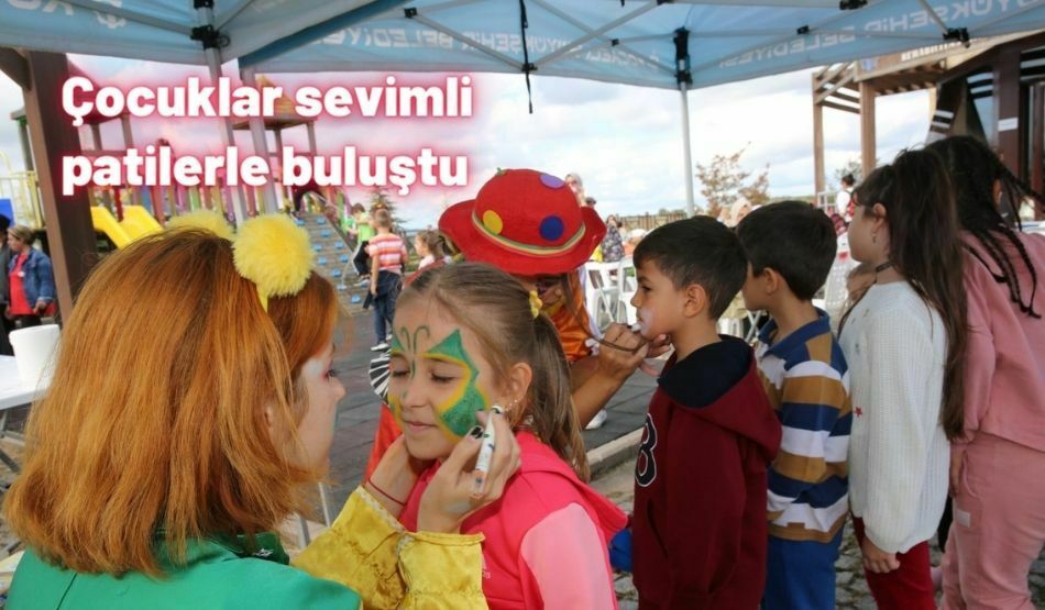 Çocuklar Sevimli Patilerle Buluştu