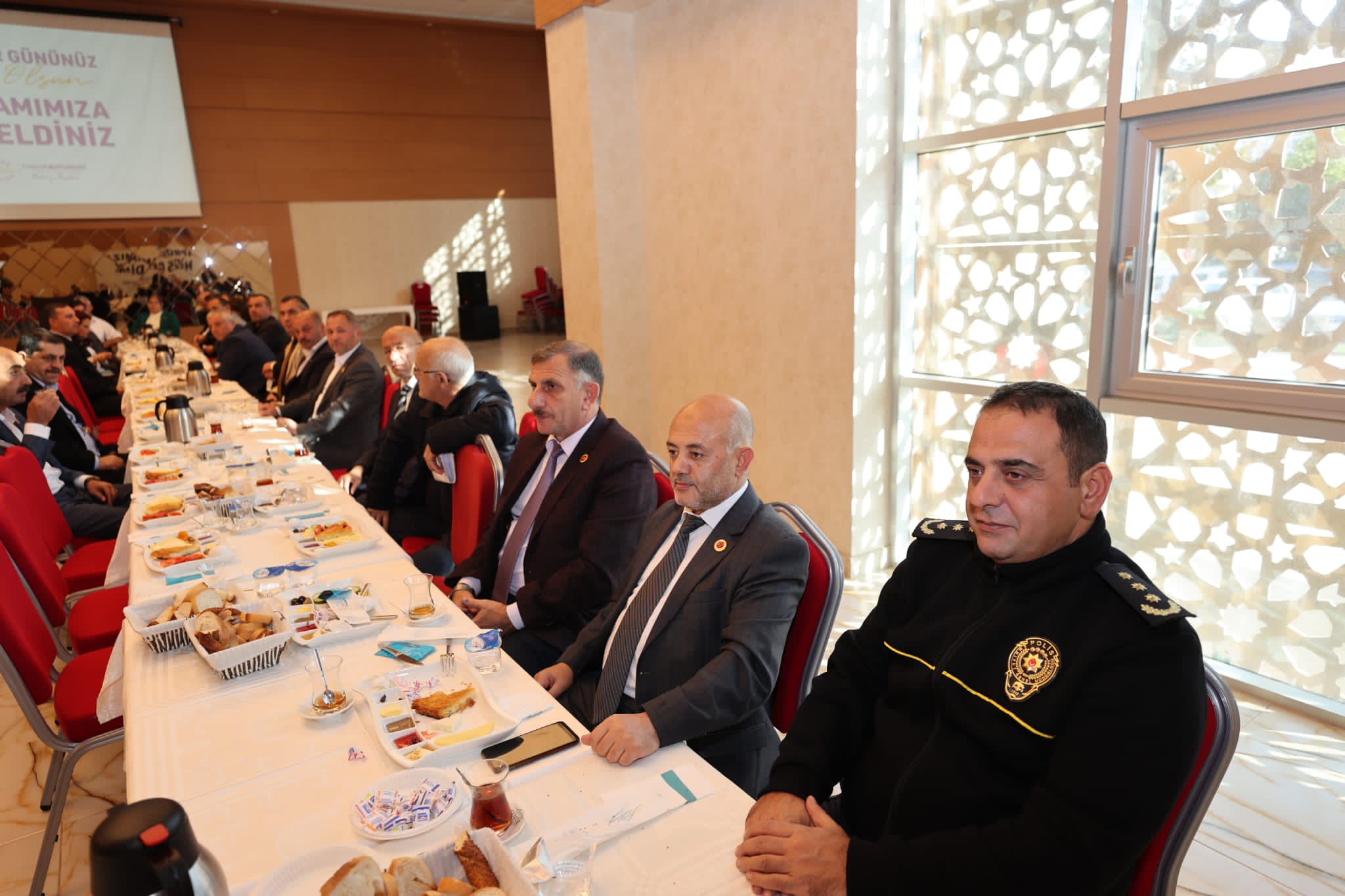Başkan Büyükgöz , Muhtarlarla Buluştu Başkan Büyükgöz , Muhtarlarla Buluştu