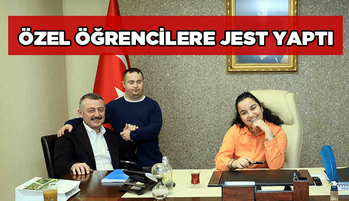 Özel öğrencilere jest yaptı