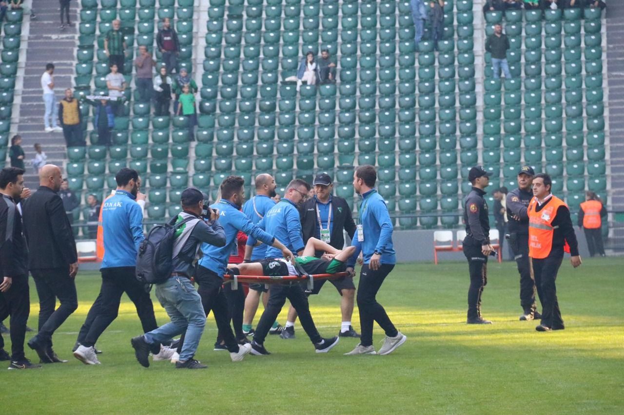 Yok Böyle Bir Sakatlık! Yok Böyle Bir Sakatlık!