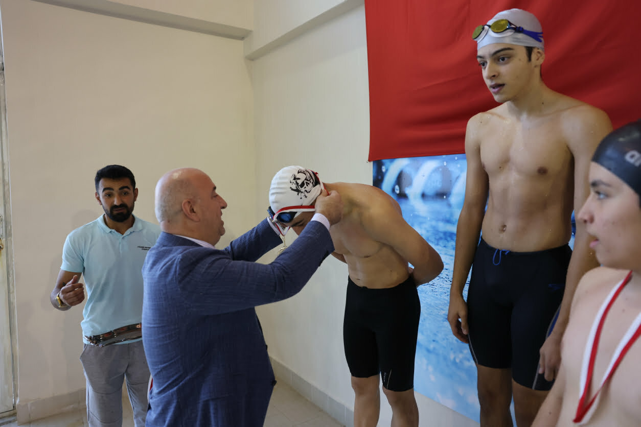 Darıcalı Yüzücüler 10 Kasım İçin Yarıştı Darıcalı Yüzücüler 10 Kasım İçin Yarıştı