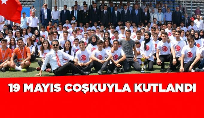 19 Mayıs coşkuyla kutlandı