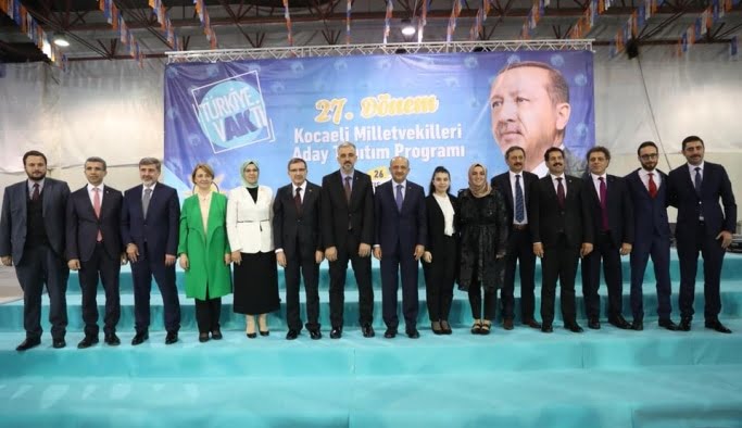 AK Adaylar görücüye çıktı!