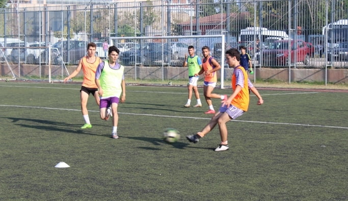 Sahaya iniyorlar!