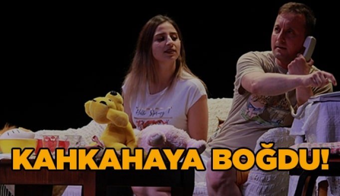 Kahkahaya boğdu!