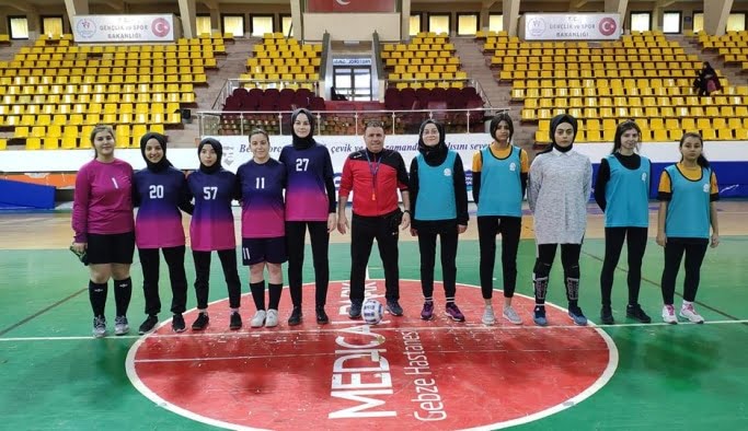 Salonda heyecan var