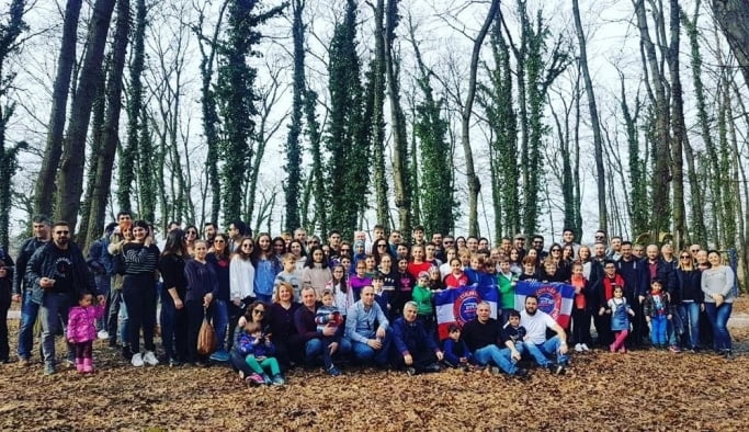 Beraber piknik yapılar