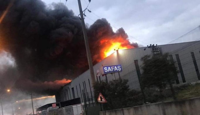 Gebze'de yangın!