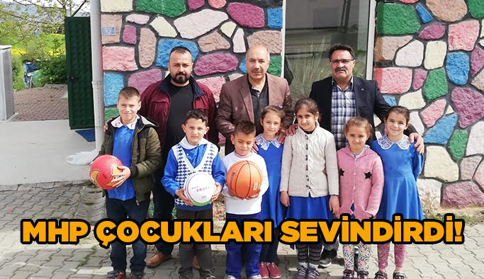 MHP çocukları sevindirdi!