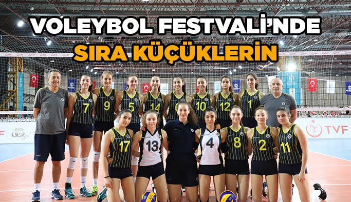 Voleybol Festivali’nde sıra küçüklerin