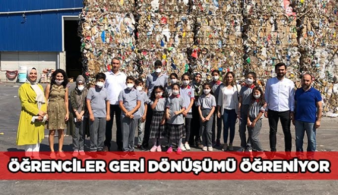 Öğrenciler geri dönüşümü öğreniyor