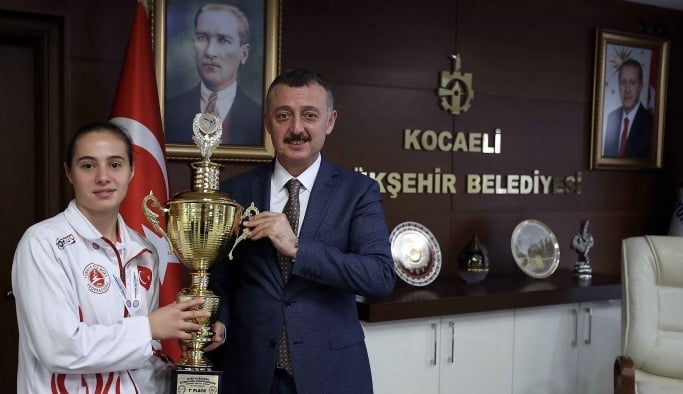 Büyükakın ‘’Tuğçe’den Dünya şampiyonluğu bekliyoruz’’