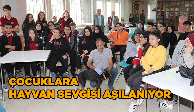 Çocuklara hayvan sevgisi aşılanıyor