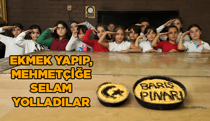 Ekmek yapıp, Mehmetçiğe selam yolladılar