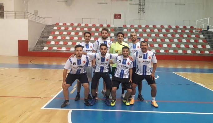 Dilovası’nda Futsal turnuvası start aldı