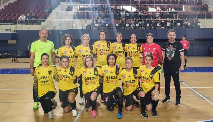 İki takımımızda yarı finalde