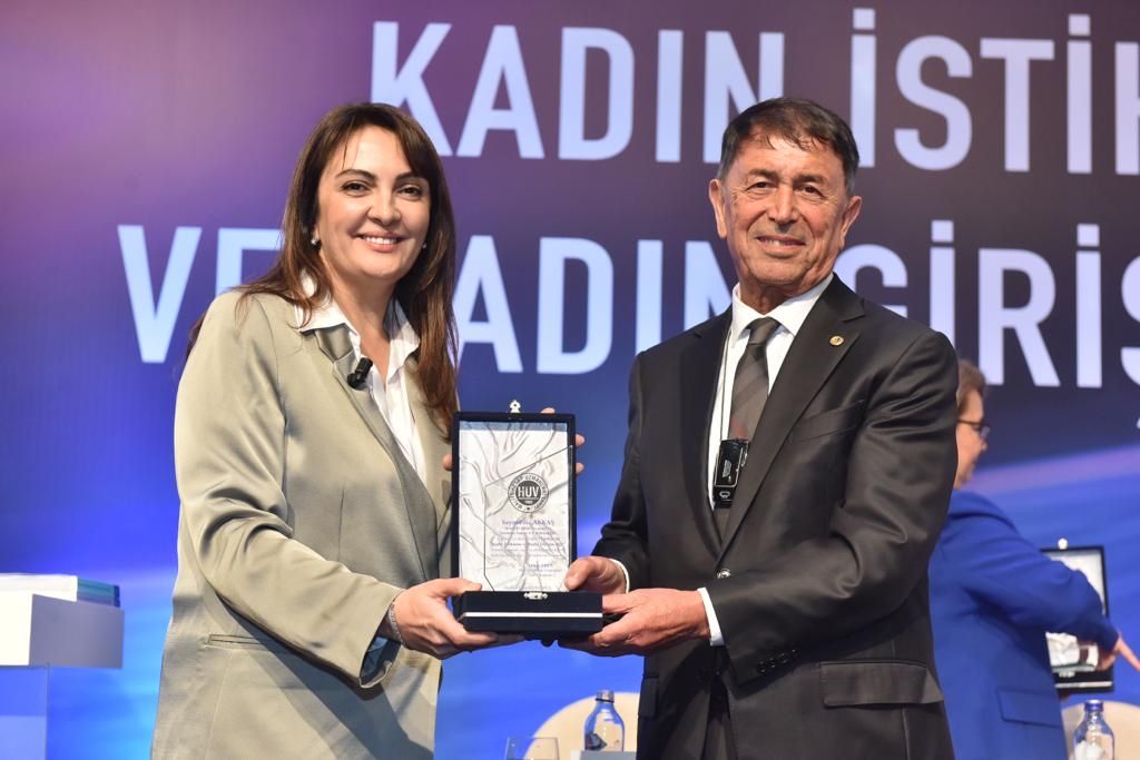 Akkaş, Türkiye’de Kadın Girişimciliğini Anlattı
