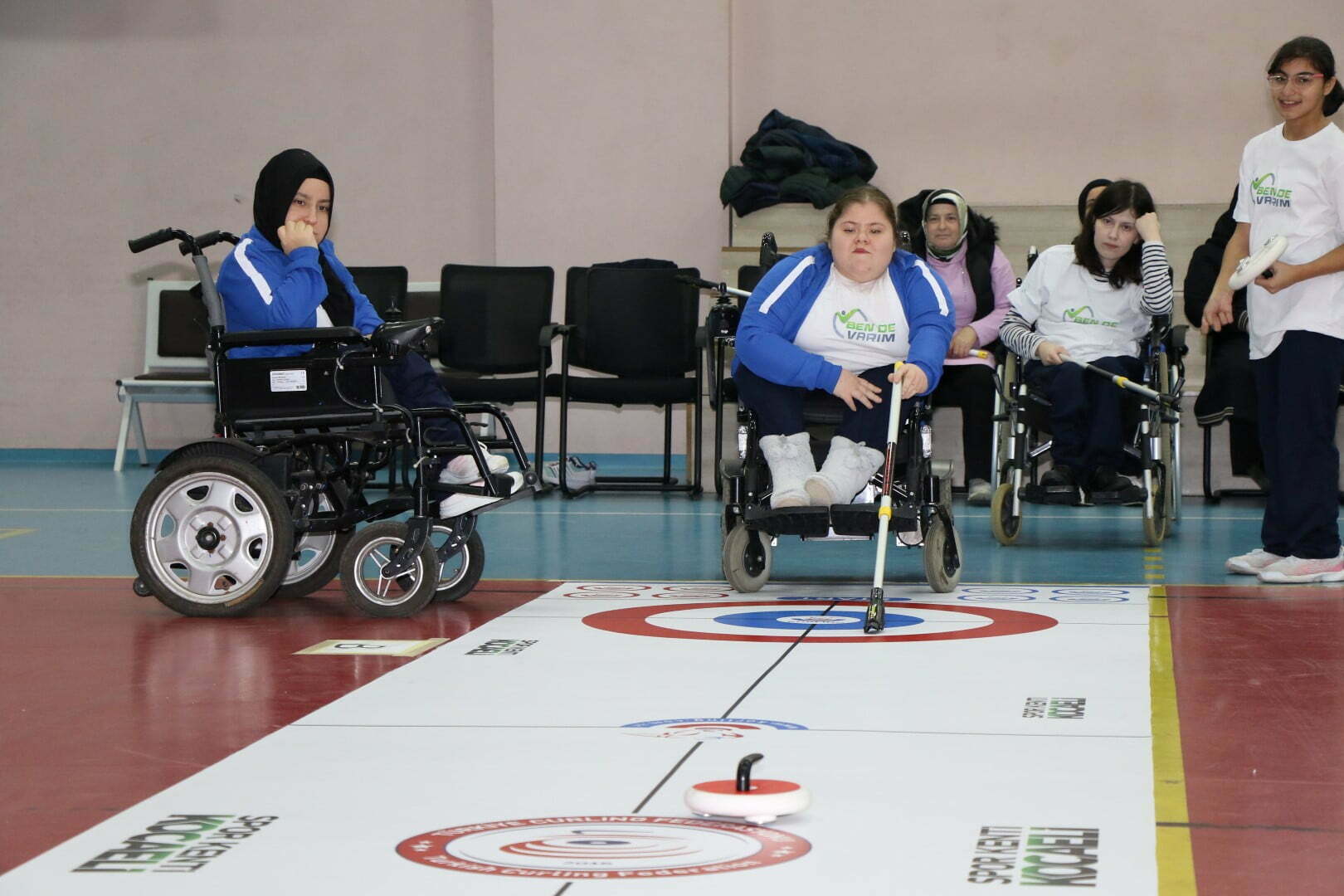 <strong>Kocaeli’de Floor Curling Şampiyonası</strong> <strong>Kocaeli’de Floor Curling Şampiyonası</strong>