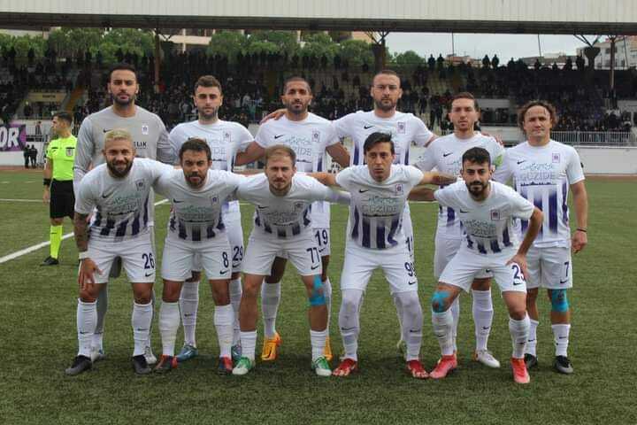 Menekşe’ye Zorlu Rakip