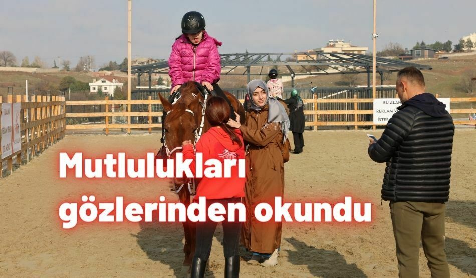 Mutlulukları gözlerinden okundu