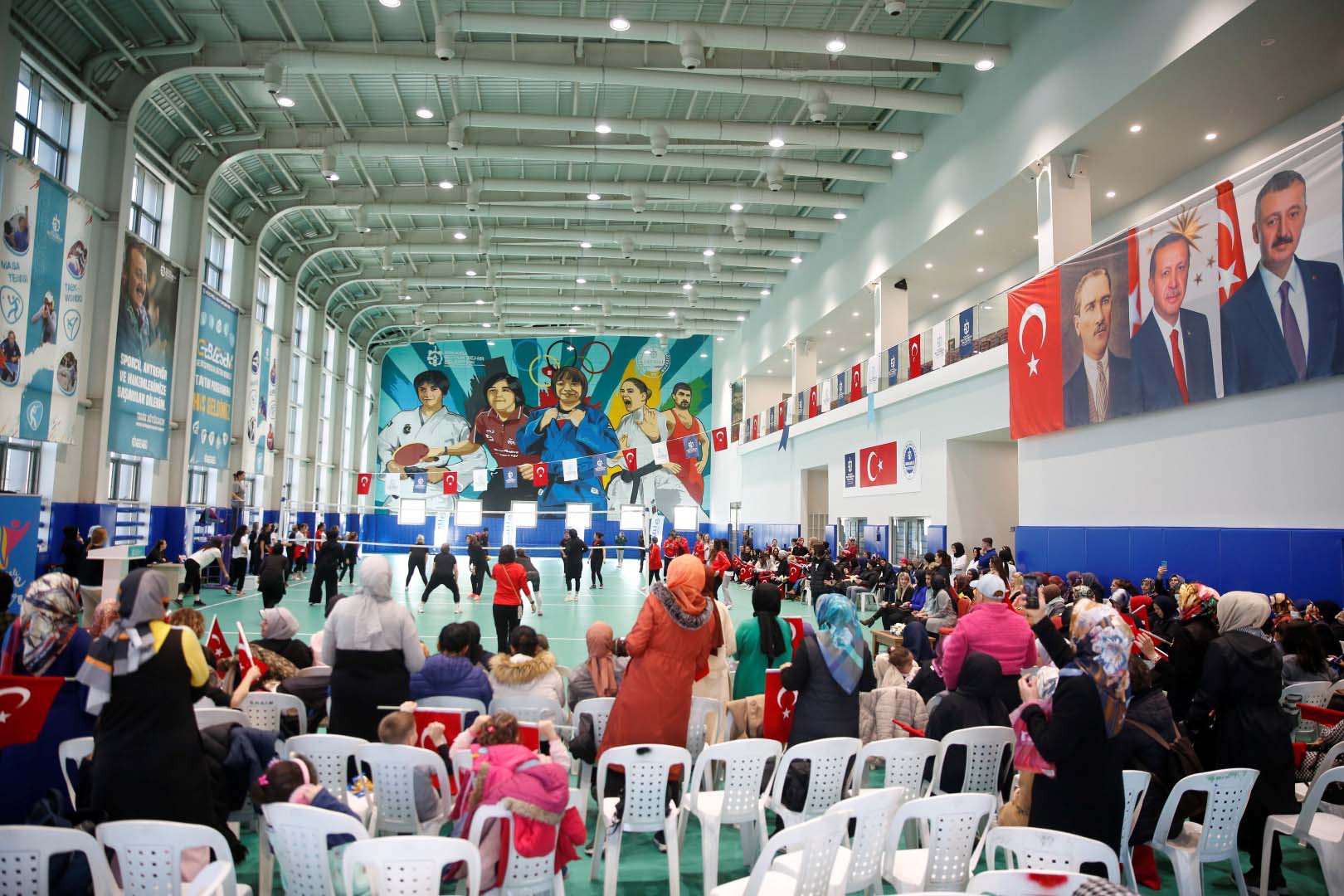 GEBZESEM’de Yelekli Kadınlar Voleybol Turnuvası Düzenlendi GEBZESEM’de Yelekli Kadınlar Voleybol Turnuvası Düzenlendi