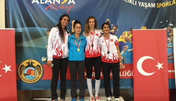 Büyükşehirli Dilara Estonya’ya gidiyor