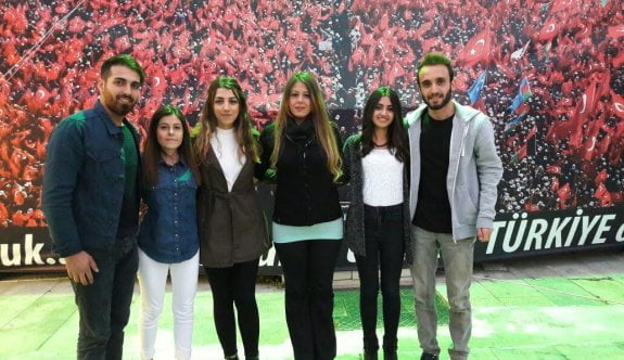 Genç yazar, geçmiş ve geleceği buluşturuyor