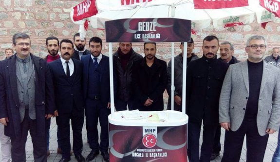 MHP’den Aşure ikramı!