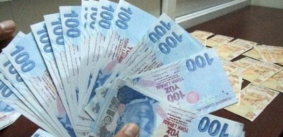 Yeni anneye devletten her ay 823 TL destek
