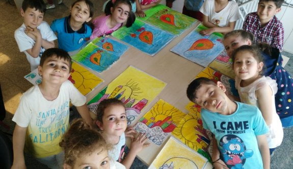 Çocuklar için kayıtlar sürüyor