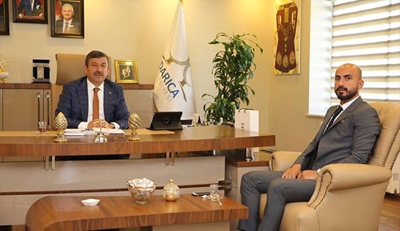 GS’li Oyuncu Karabacak'ı Ziyaret Etti!
