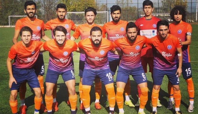 Sultan moral peşinde
