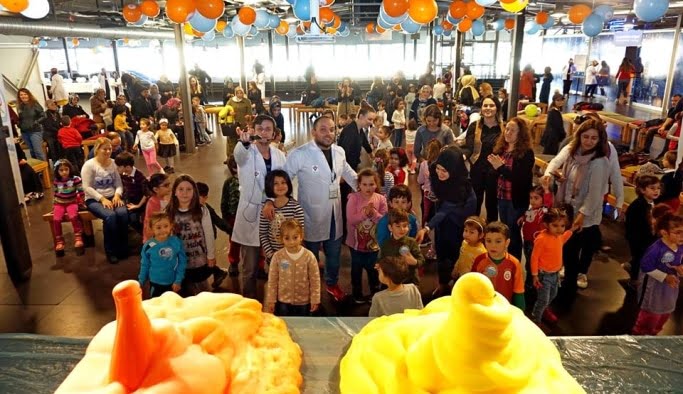 Çocuklarla annelere bilim etkinliği
