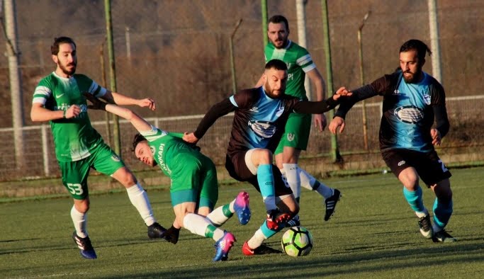 Futbolsuz olmaz