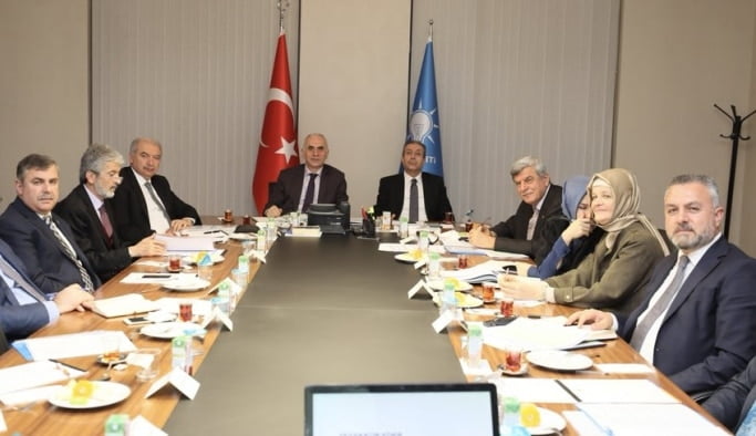 Karaosmanoğlu’ndan Belediyelere sunum!