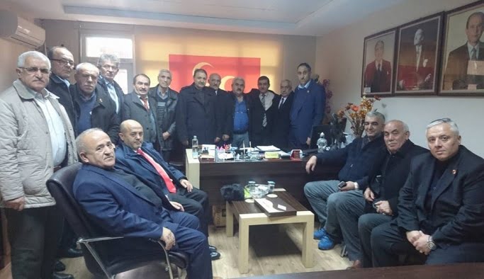 Muhtarlar MHP’ye gitti!