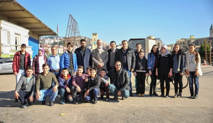 Öğrenciler oyuncularla buluştu