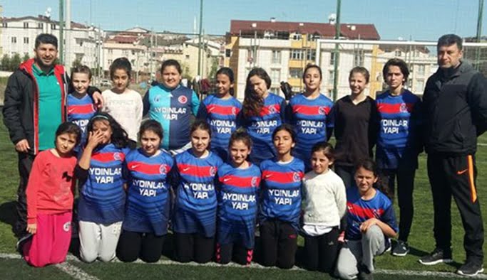 Kızlar alkışlandı