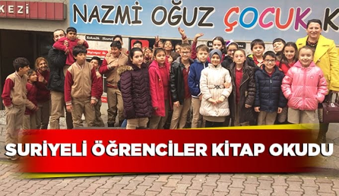 Suriyeli öğrenciler kitap okudu