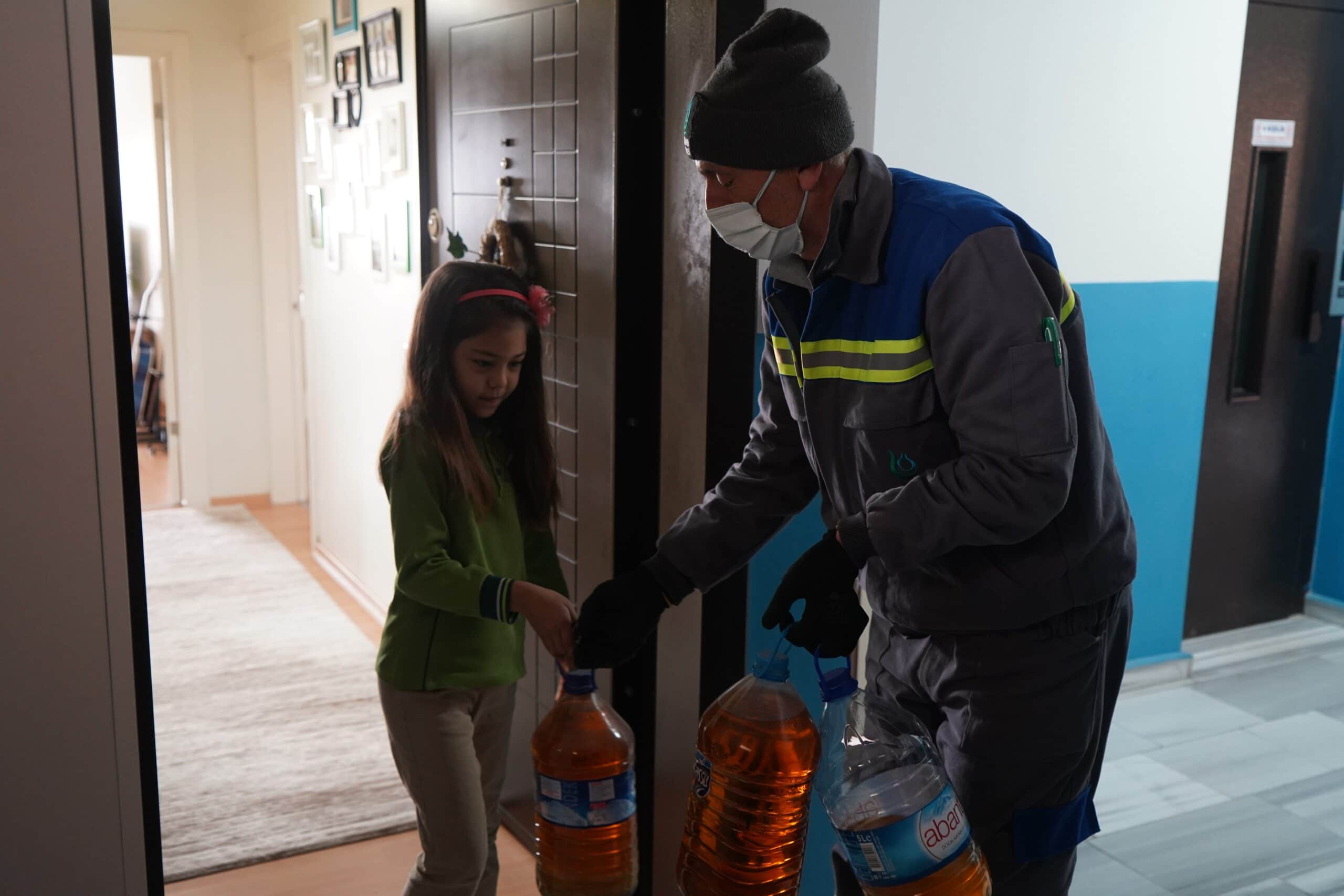 9 Yaşındaki Gülce’nin Atık Yağ Hassasiyeti